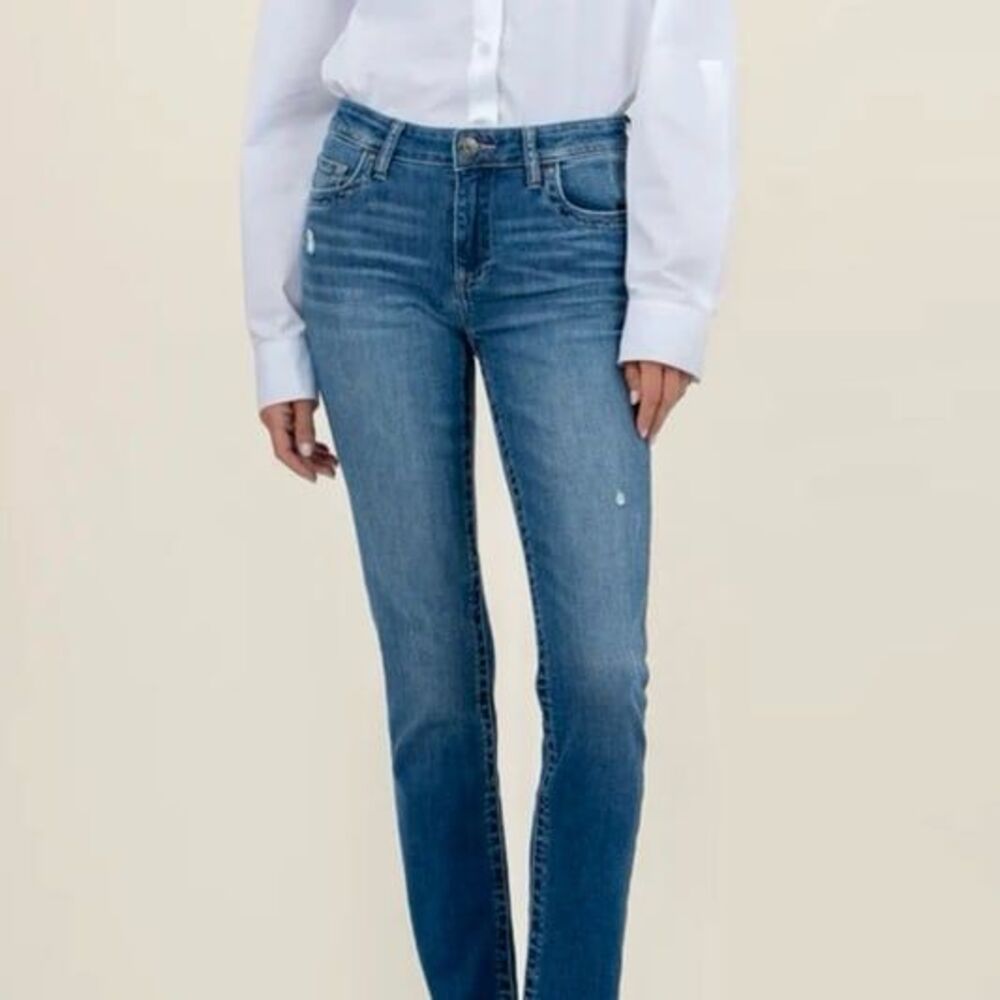 Kut from the Kloth Naomi Girlfriend Ankle Straight Leg jeans